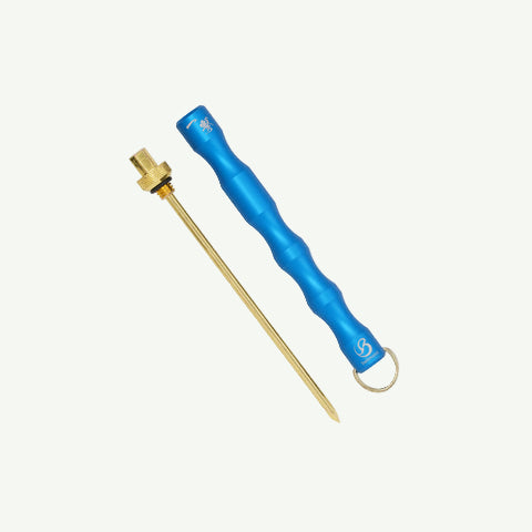 Blue iki jime on a white background