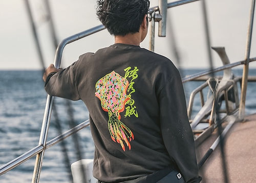 Navy Apparel Bigfin Reef Squid Trainer 长袖