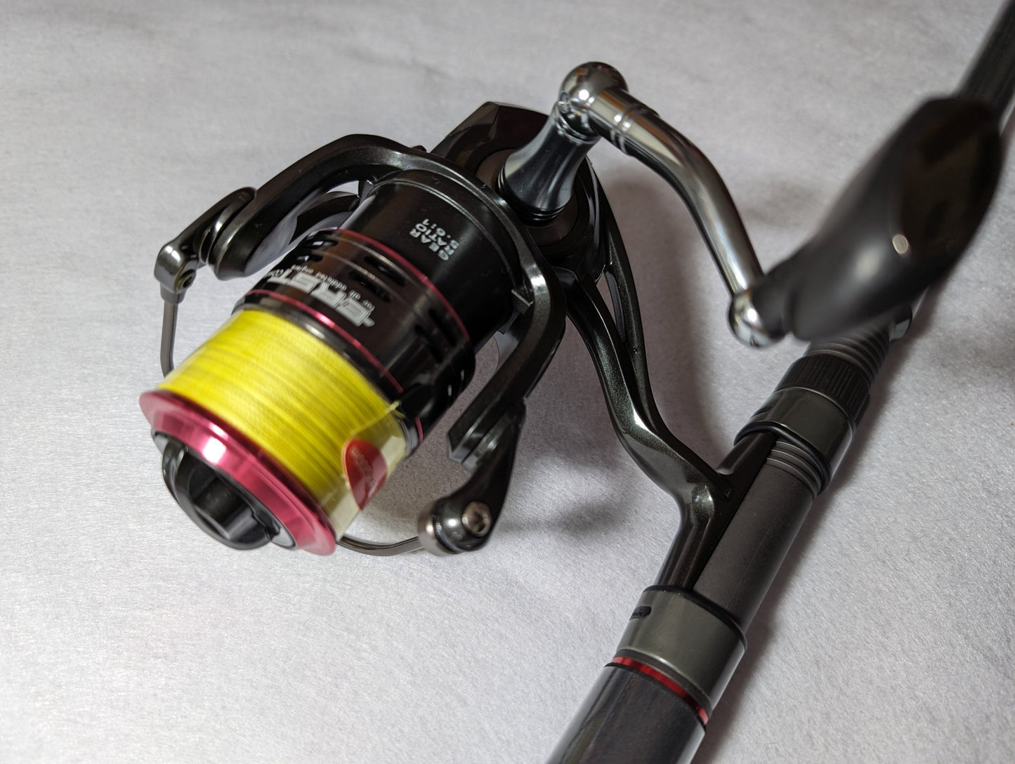 Combo de pesca con jigging de orilla Alpha Tackle ERST S902MH🔰 