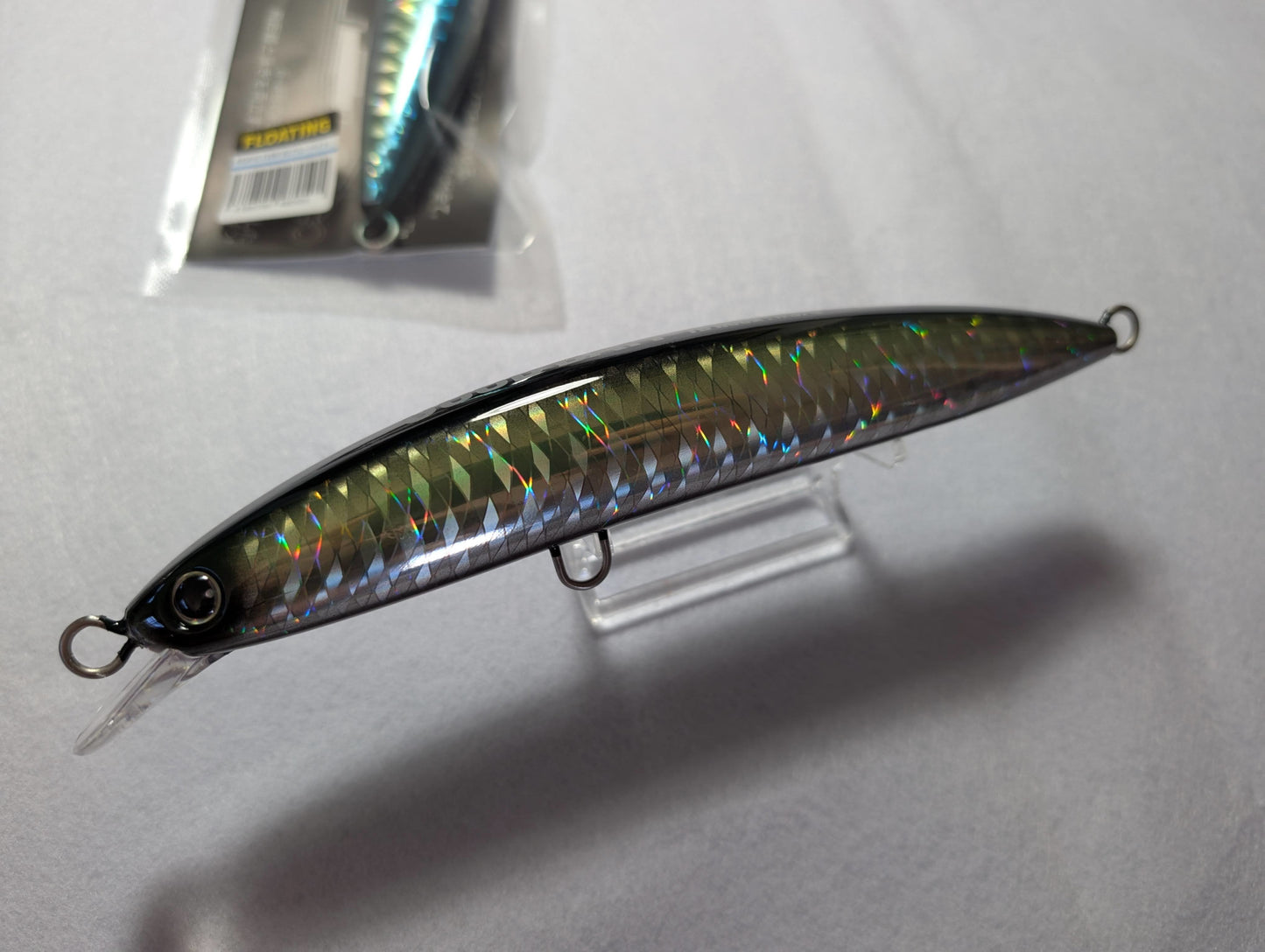 BUEN CEBO RESPETO 190F Topwater Minnow 