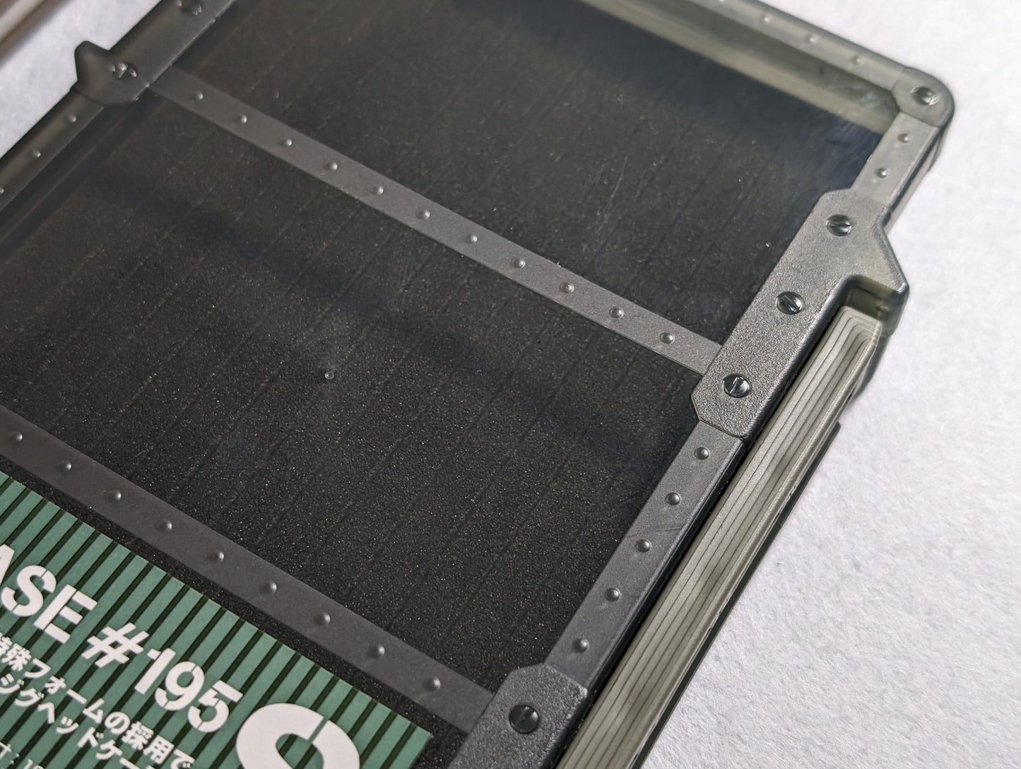 Daiichiseiko MC Case #195 Caja de aparejos con anzuelo en forma de S 