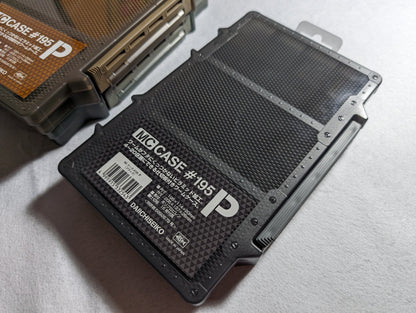 Daiichiseiko MC Case #195 P Caja de aparejos de pesca 