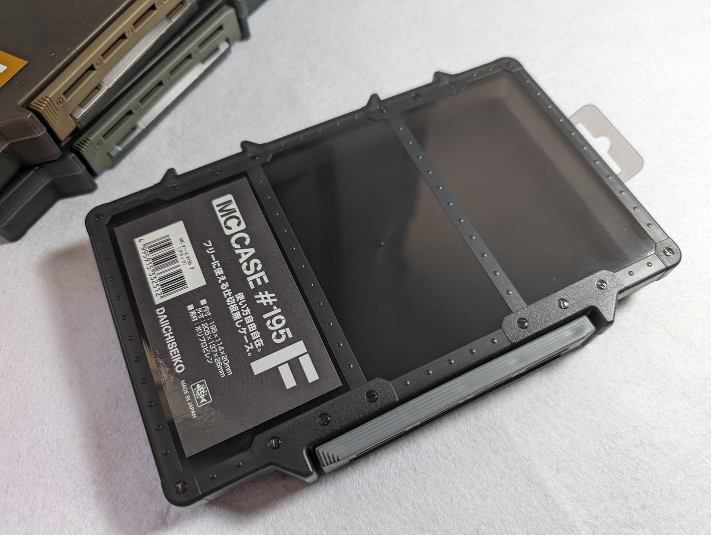 Daiichiseiko MC Case #195 F Caja de aparejos 