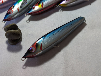 Bozles Ushiwakamaru 180 沙丁鱼水面棒状诱饵